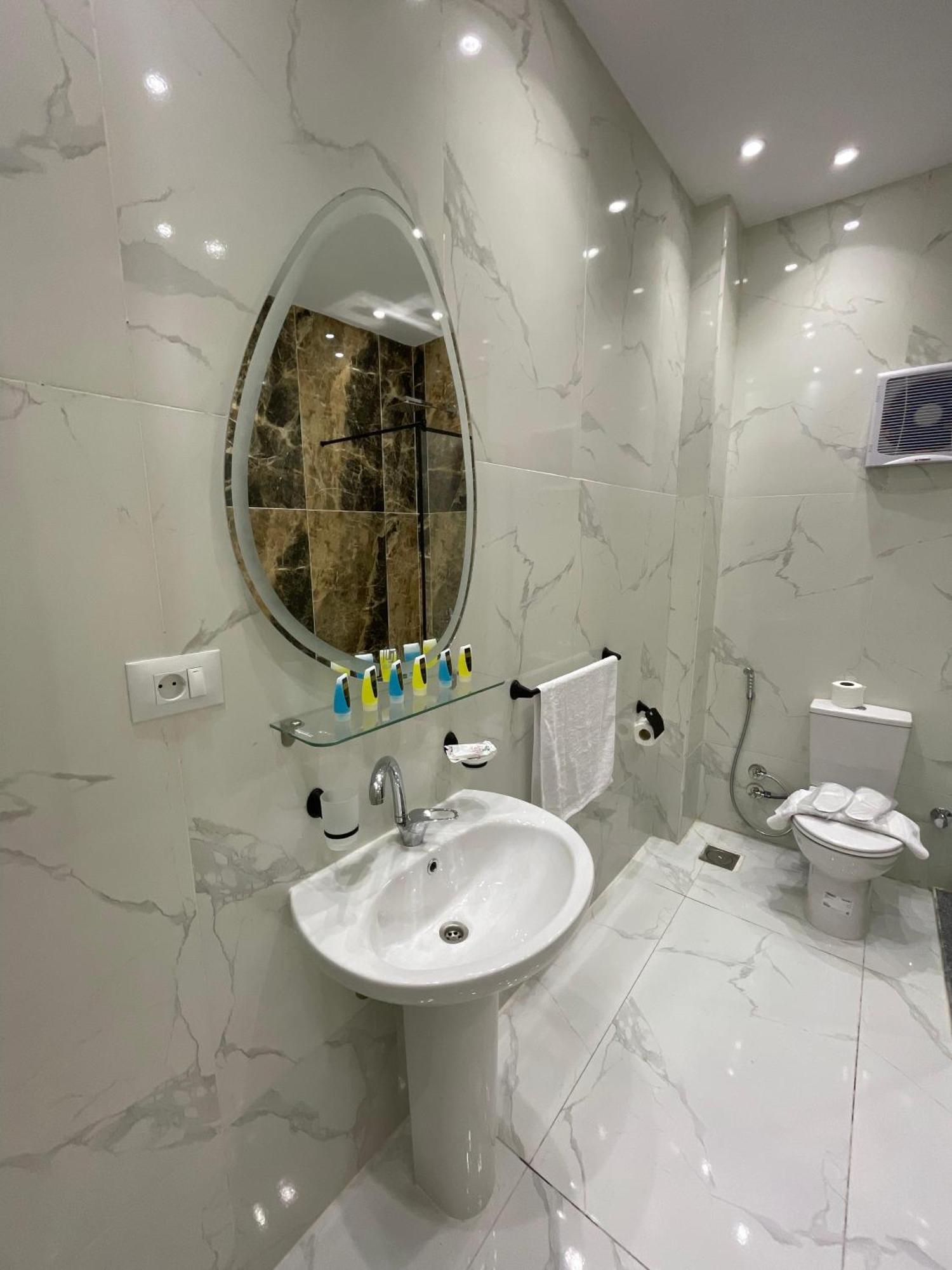 New Glamour Pyramids Hotel Kafrat al Jabal Luaran gambar