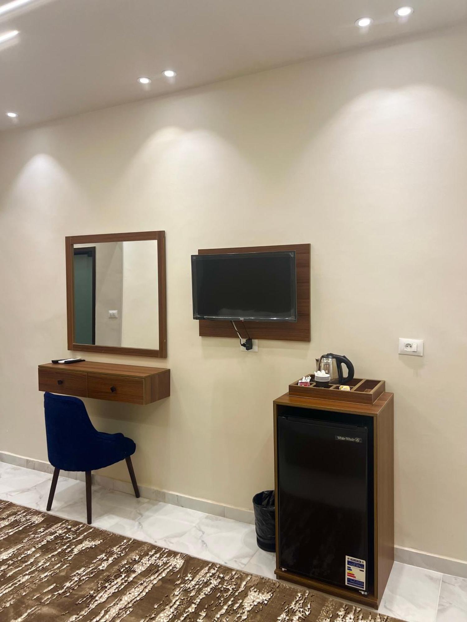New Glamour Pyramids Hotel Kafrat al Jabal Luaran gambar